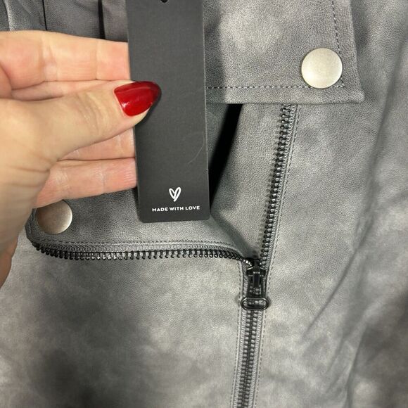 NWT Charcoal Grey Vegan‎ Leather Size XL Gray Zip Pockets Asymmetrical Belted - Picture 4 of 9